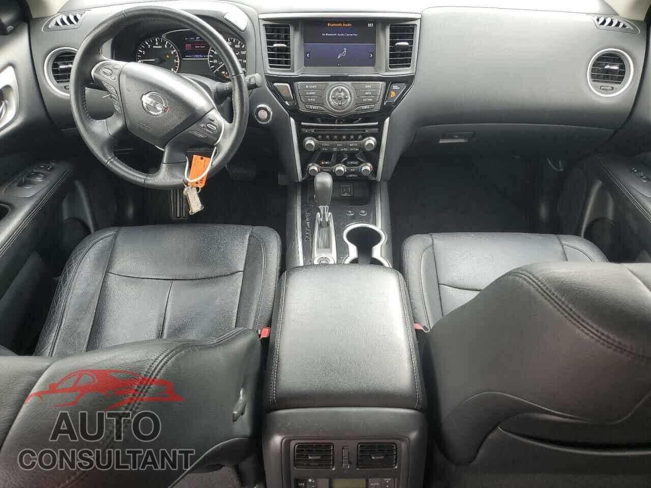 NISSAN PATHFINDER 2019 - 5N1DR2MMXKC655456
