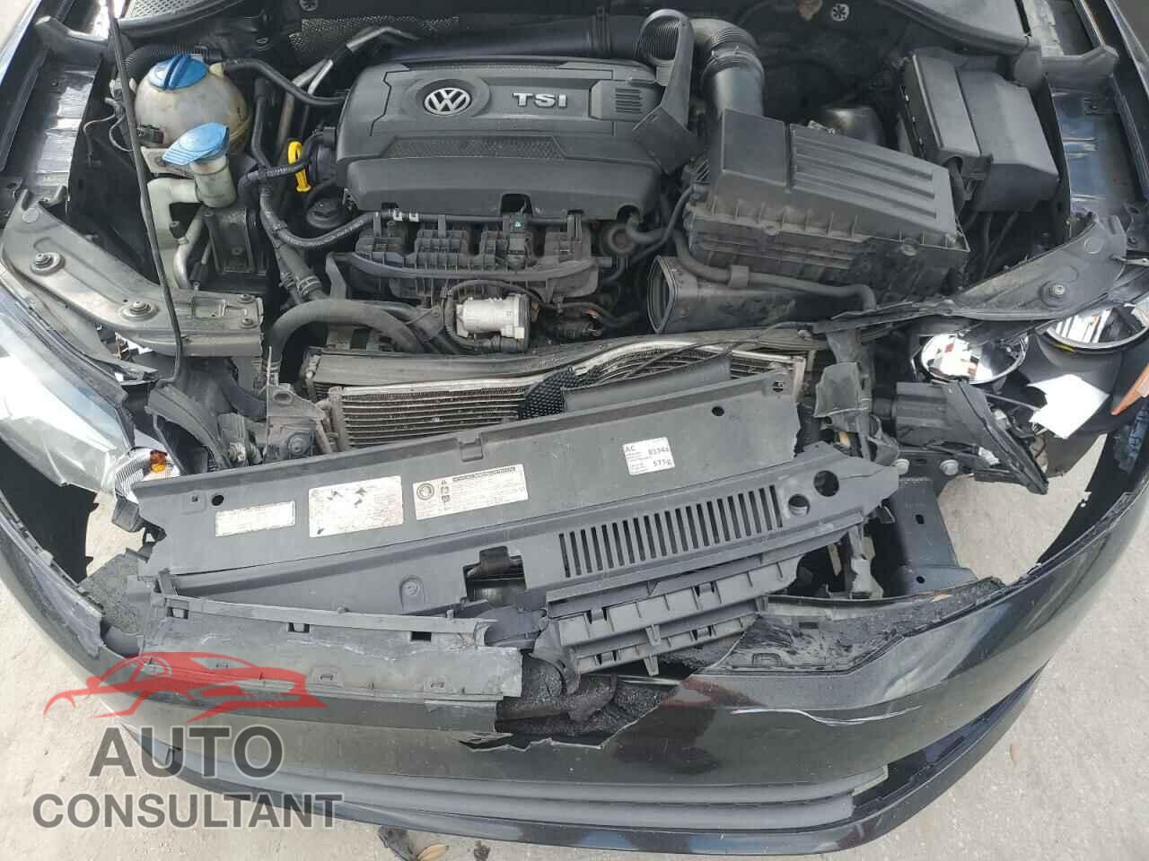 VOLKSWAGEN PASSAT 2014 - 1VWAS7A38EC028549