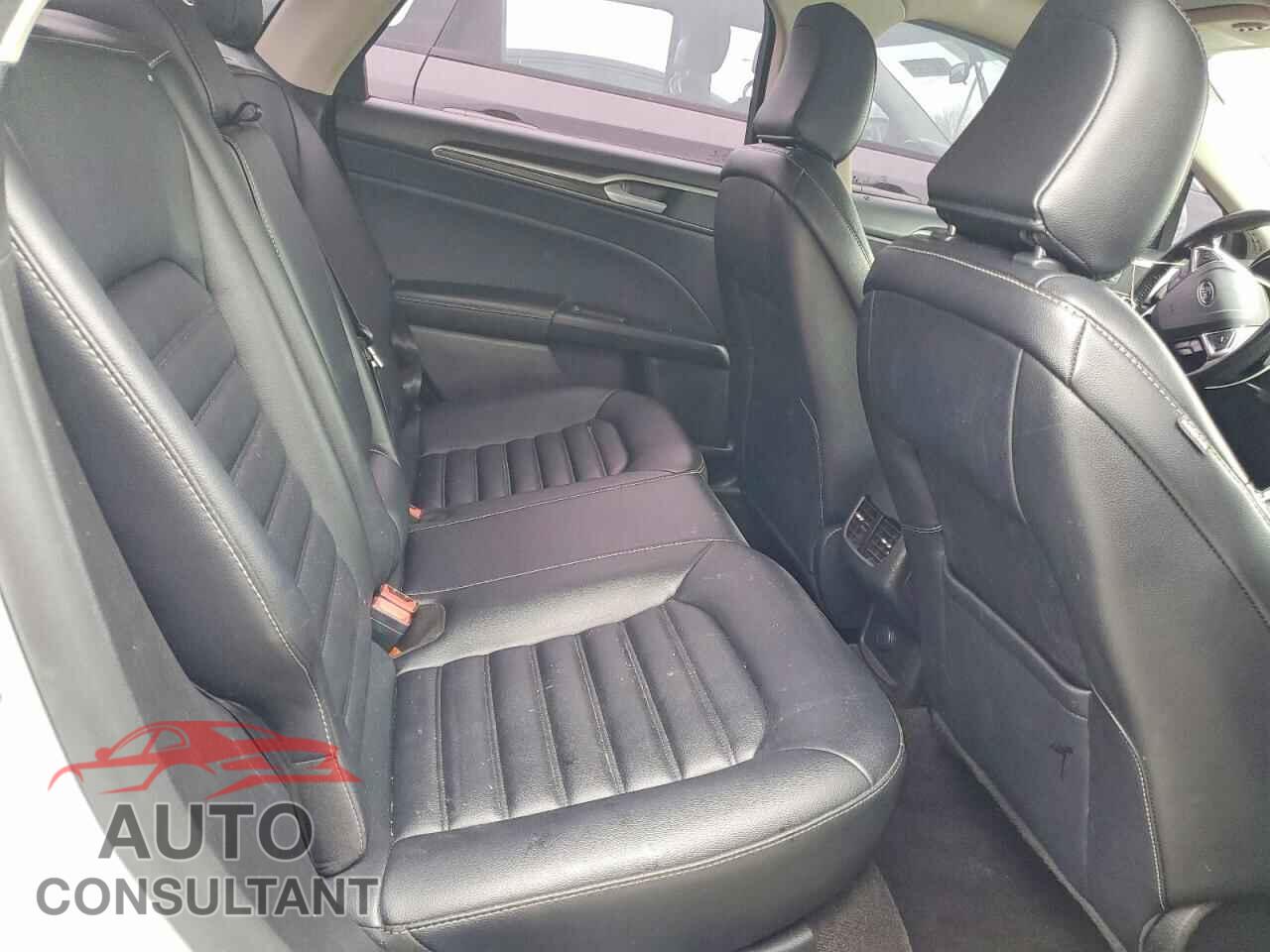 FORD FUSION 2020 - 3FA6P0CD5LR137952