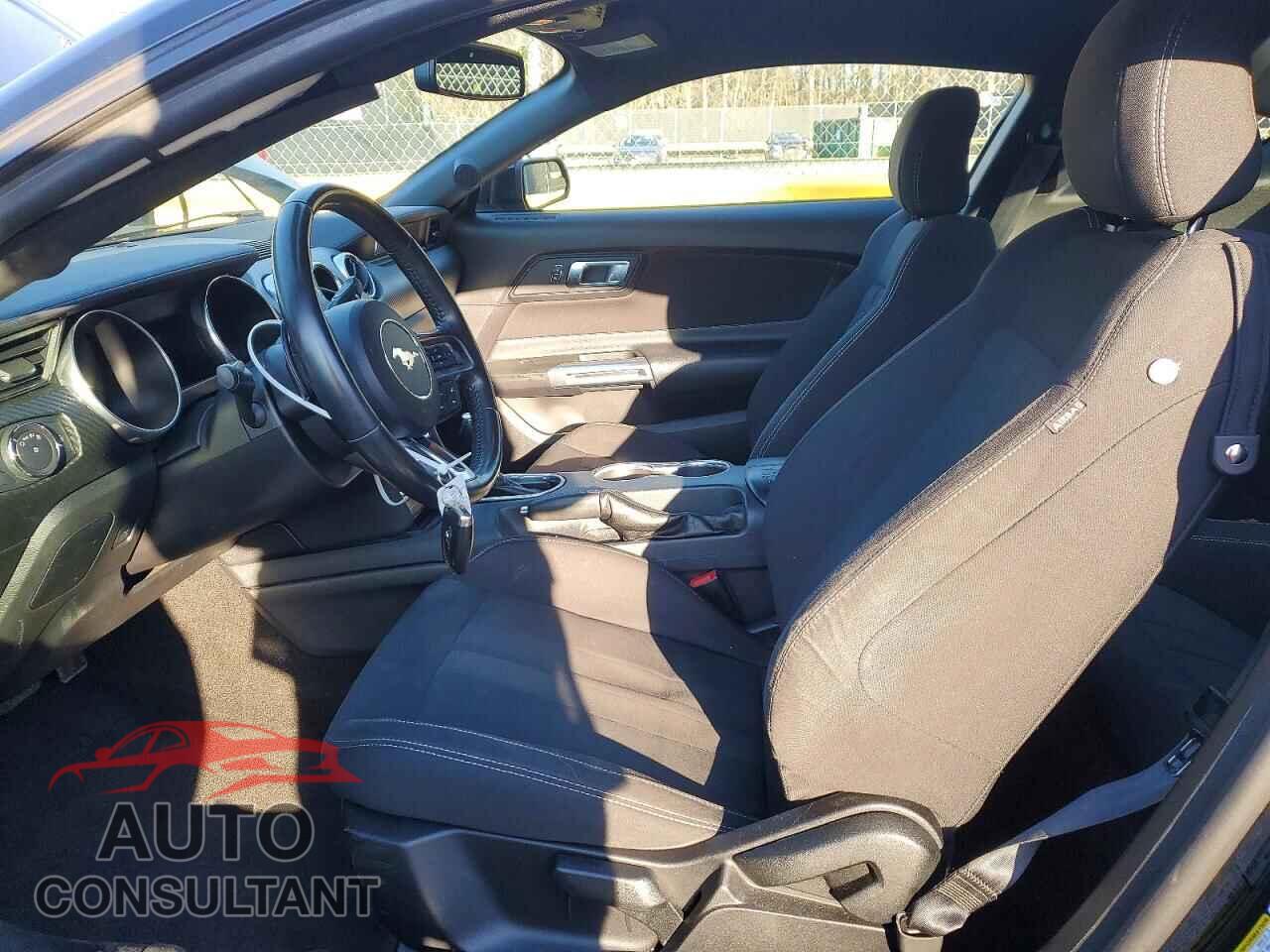 FORD MUSTANG 2018 - 1FA6P8TH1J5183456