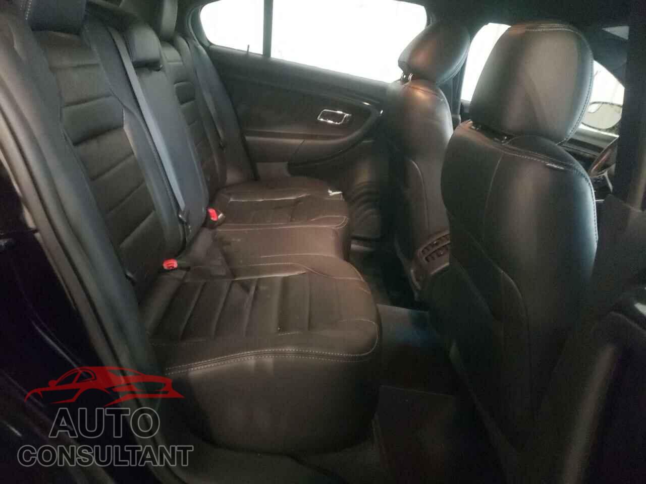 FORD TAURUS 2016 - 1FAHP2KT9GG157356