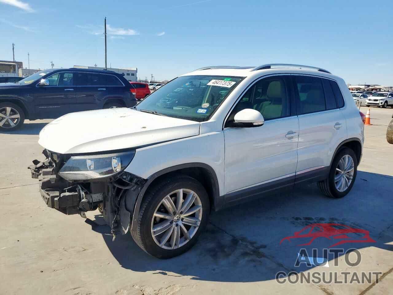 VOLKSWAGEN TIGUAN 2015 - WVGAV7AX1FW539982