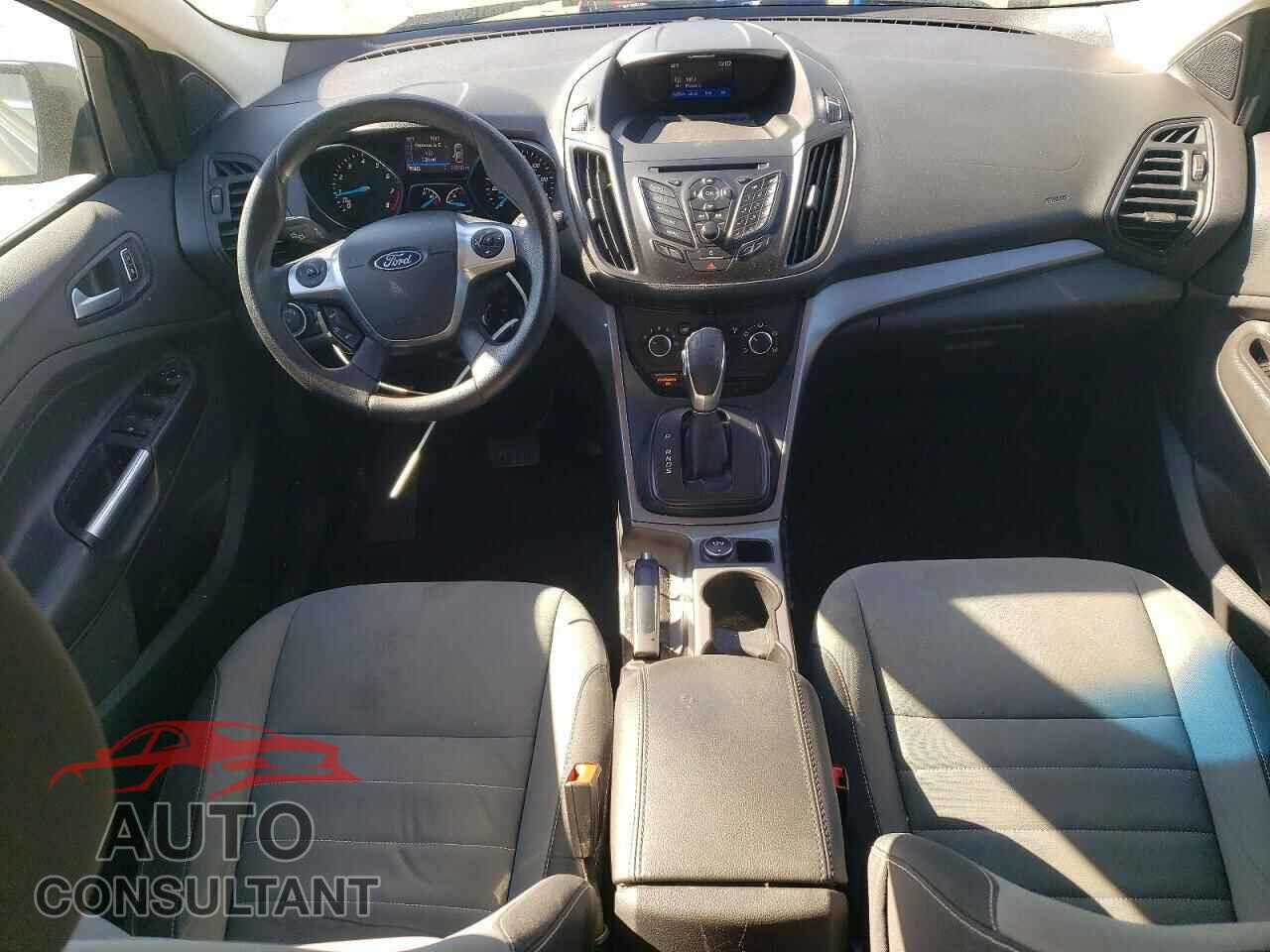 FORD ESCAPE 2016 - 1FMCU0G99GUA31266