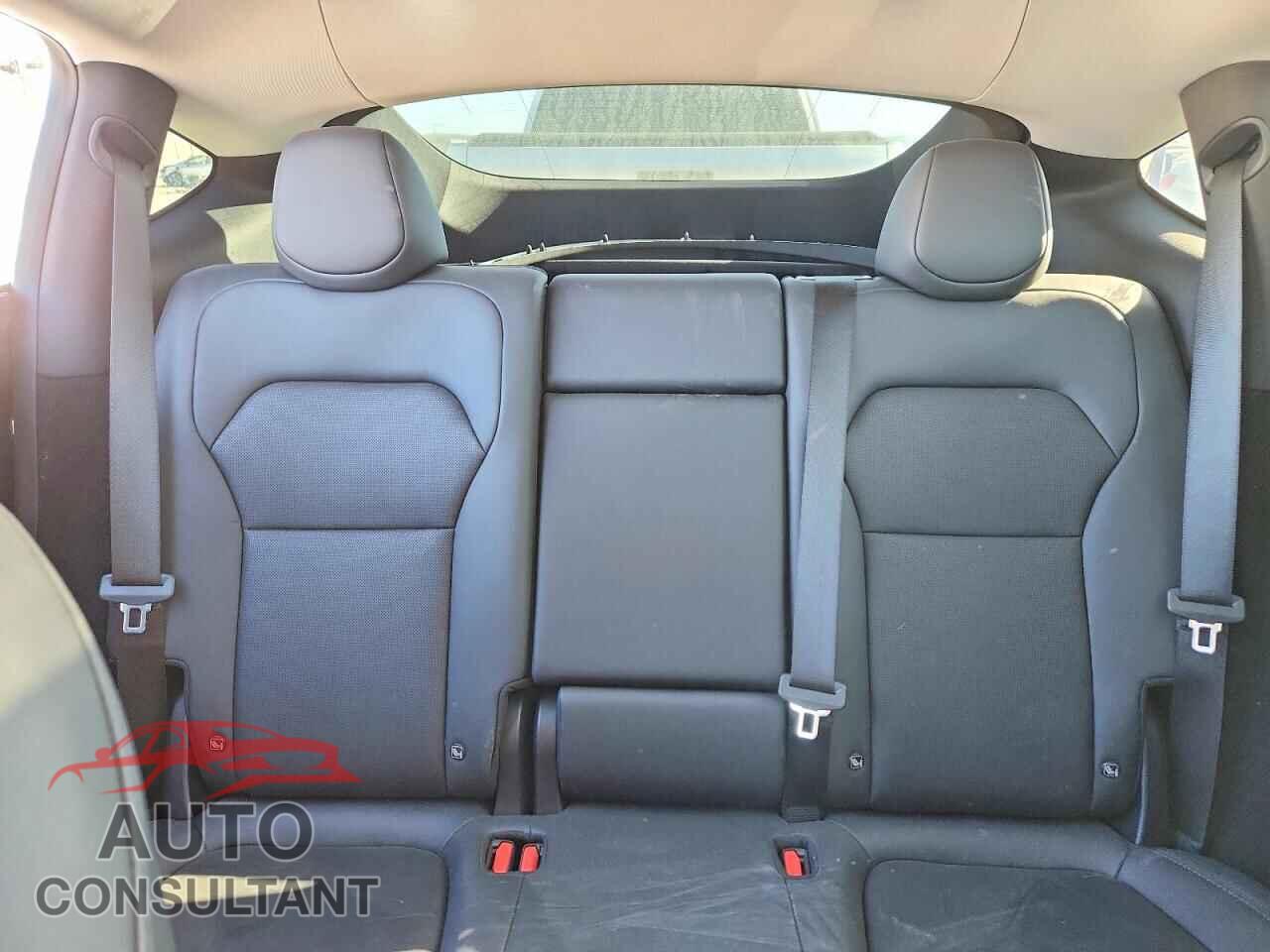 TESLA MODEL Y 2026 - 7SAYGDEEXTA589767