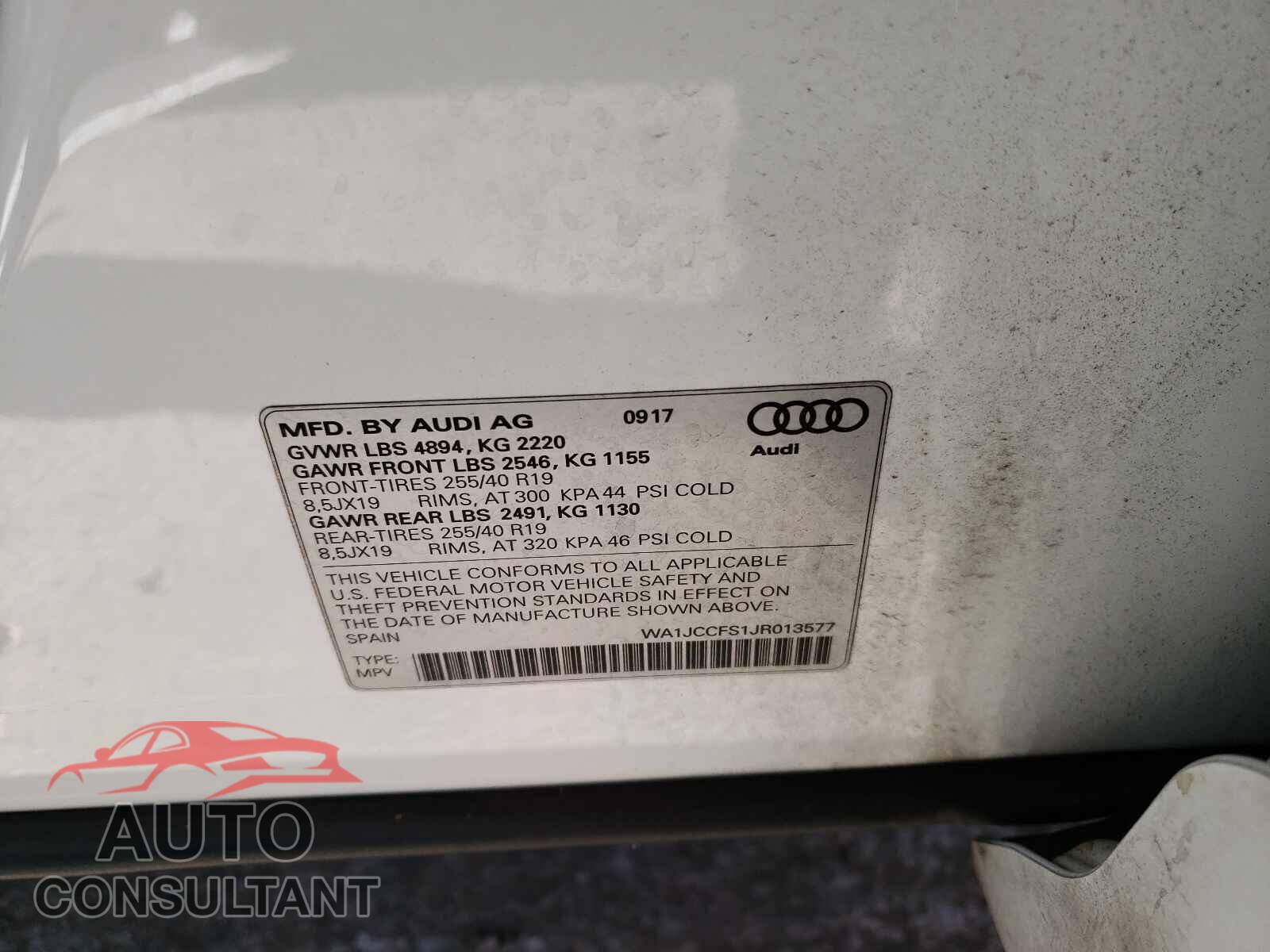 AUDI Q3 2018 - WA1JCCFS1JR013577
