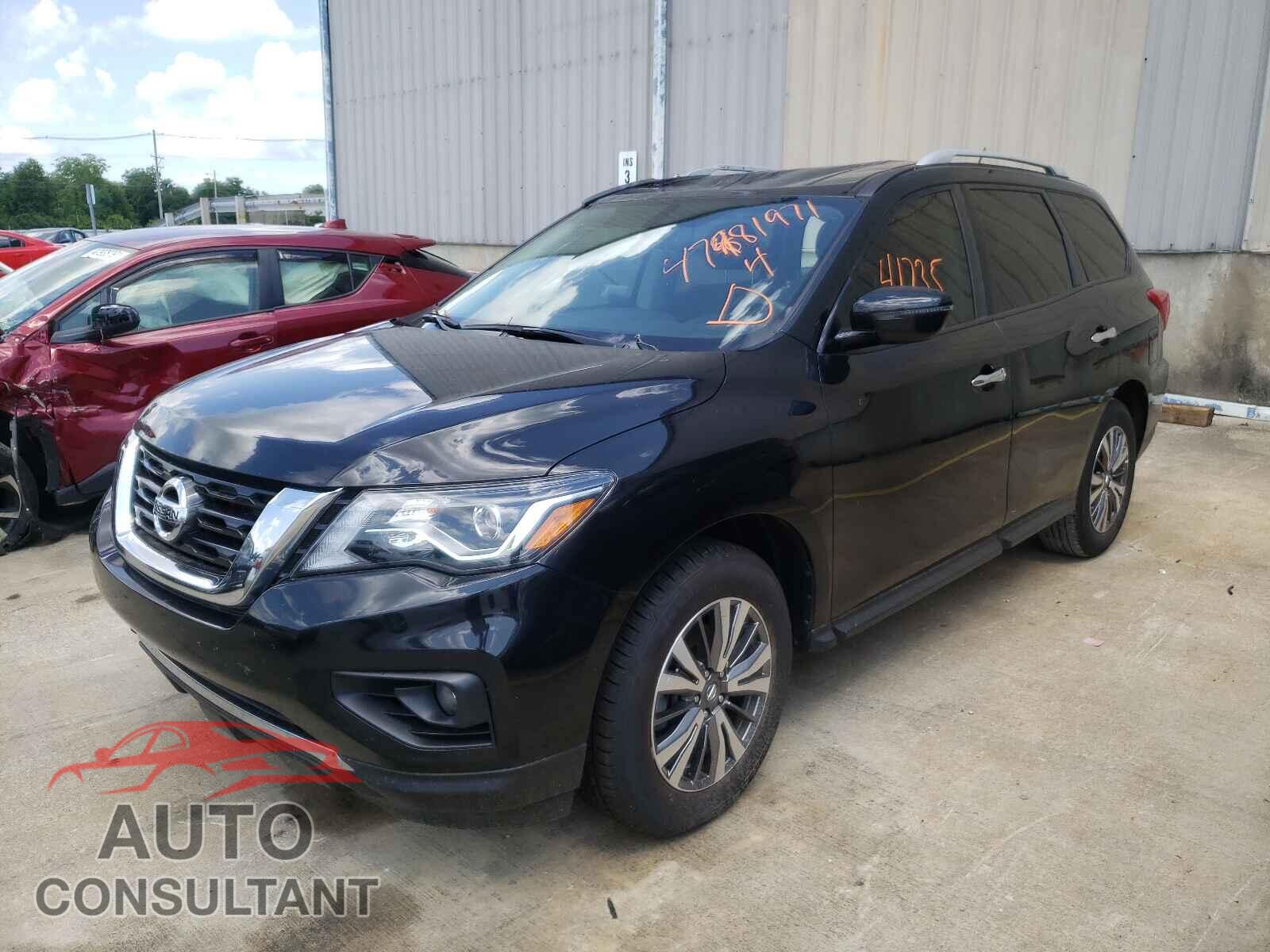 NISSAN PATHFINDER 2018 - 5N1DR2MM8JC654174