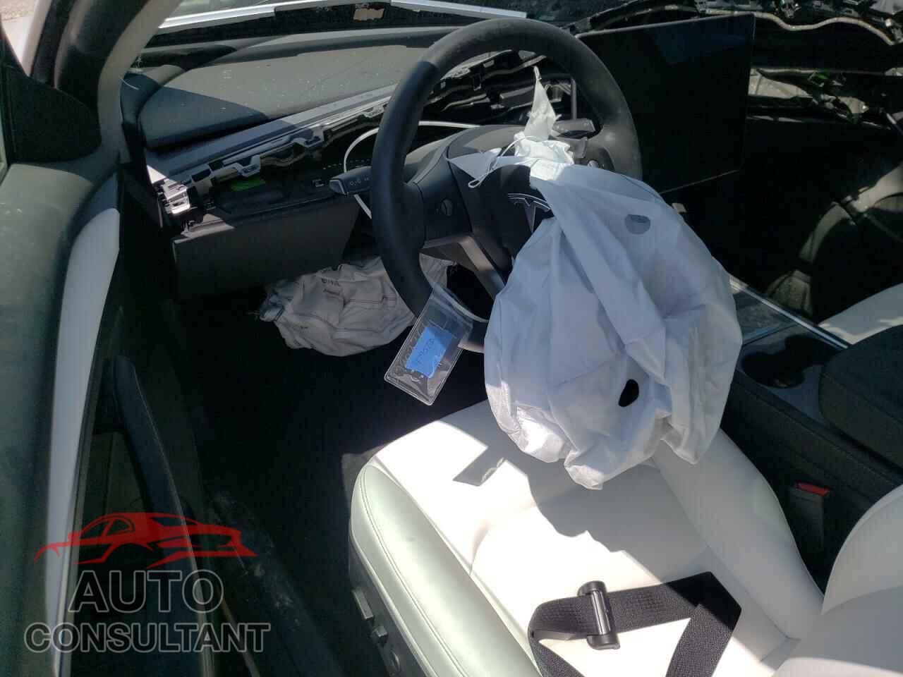 TESLA MODEL 3 2022 - 5YJ3E1EA6NF347895