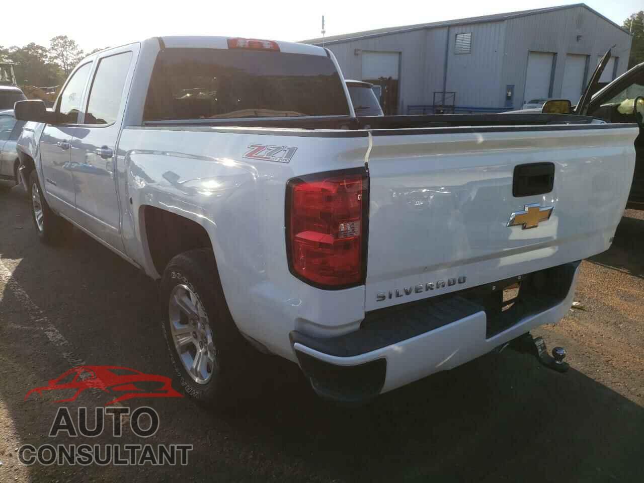 CHEVROLET SILVERADO 2017 - 3GCUKREC6HG518687