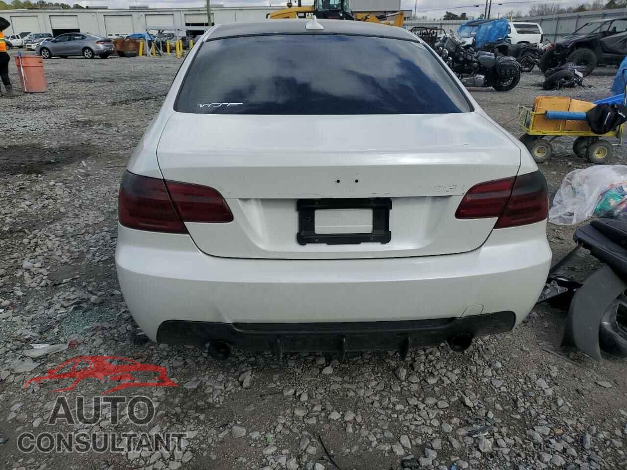 BMW 3 SERIES 2011 - WBAKG7C59BE801811