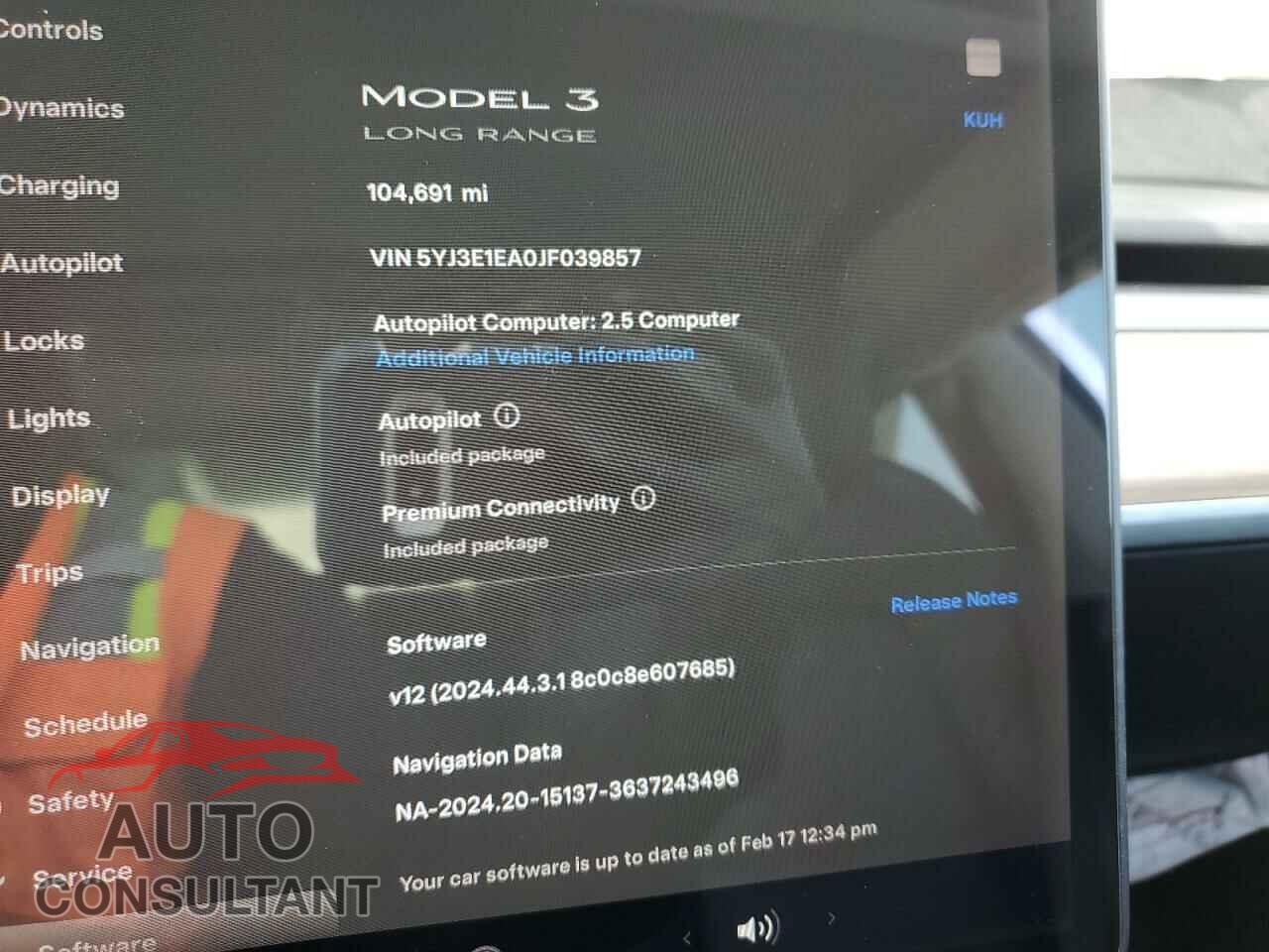 TESLA MODEL 3 2018 - 5YJ3E1EA0JF039857