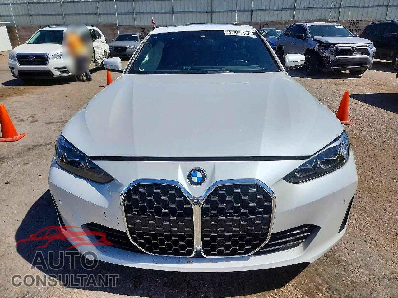 BMW 4 SERIES 2024 - WBA63AV07RFT05972