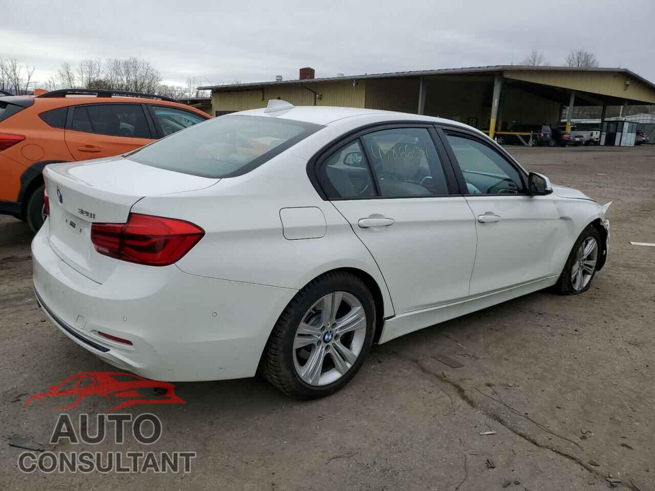 BMW 3 SERIES 2016 - WBA8E9G53GNU28665