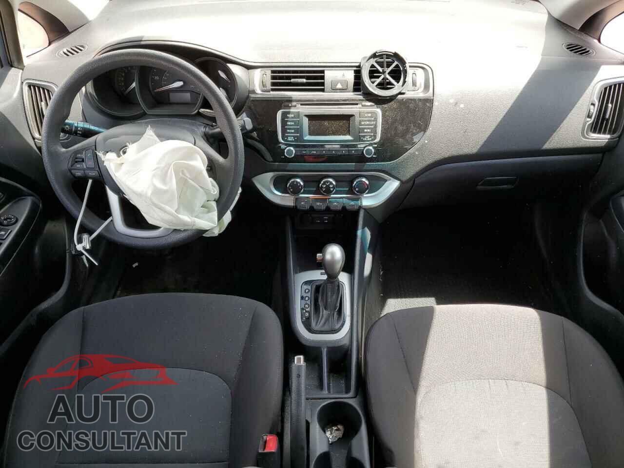 KIA RIO 2016 - KNADM4A38G6604258