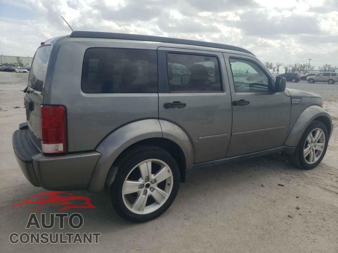 DODGE NITRO 2011 - 1D4PT4GK4BW605310