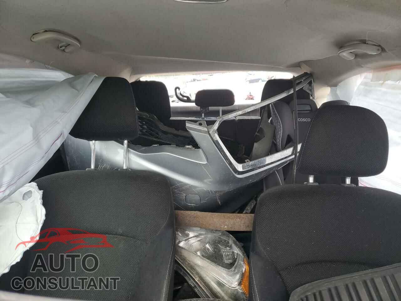 SUBARU XV 2014 - JF2GPACCXE8230337