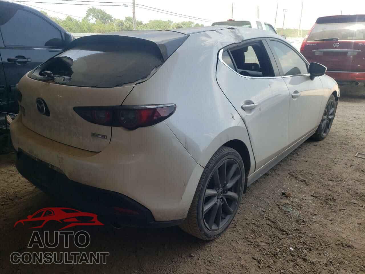 MAZDA 3 2019 - JM1BPBJM3K1138775