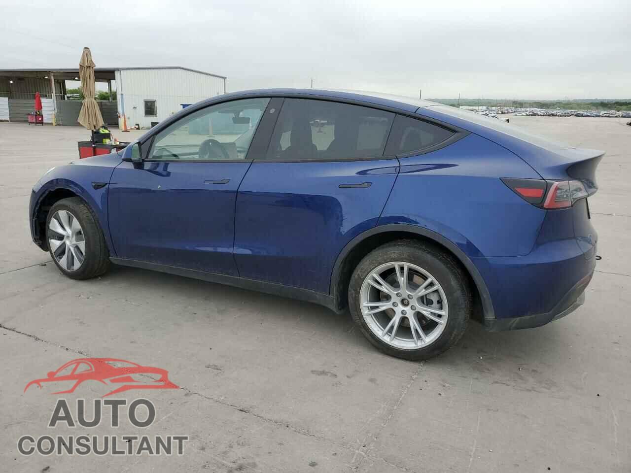 TESLA MODEL Y 2023 - 7SAYGDEE2PA063123