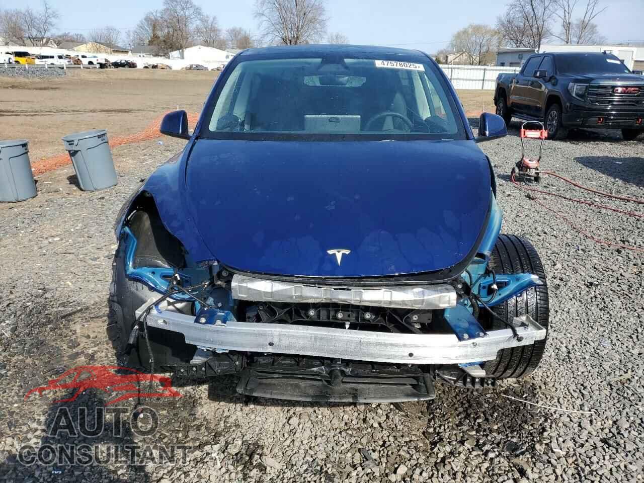 TESLA MODEL Y 2024 - 7SAYGDEEXRA237216