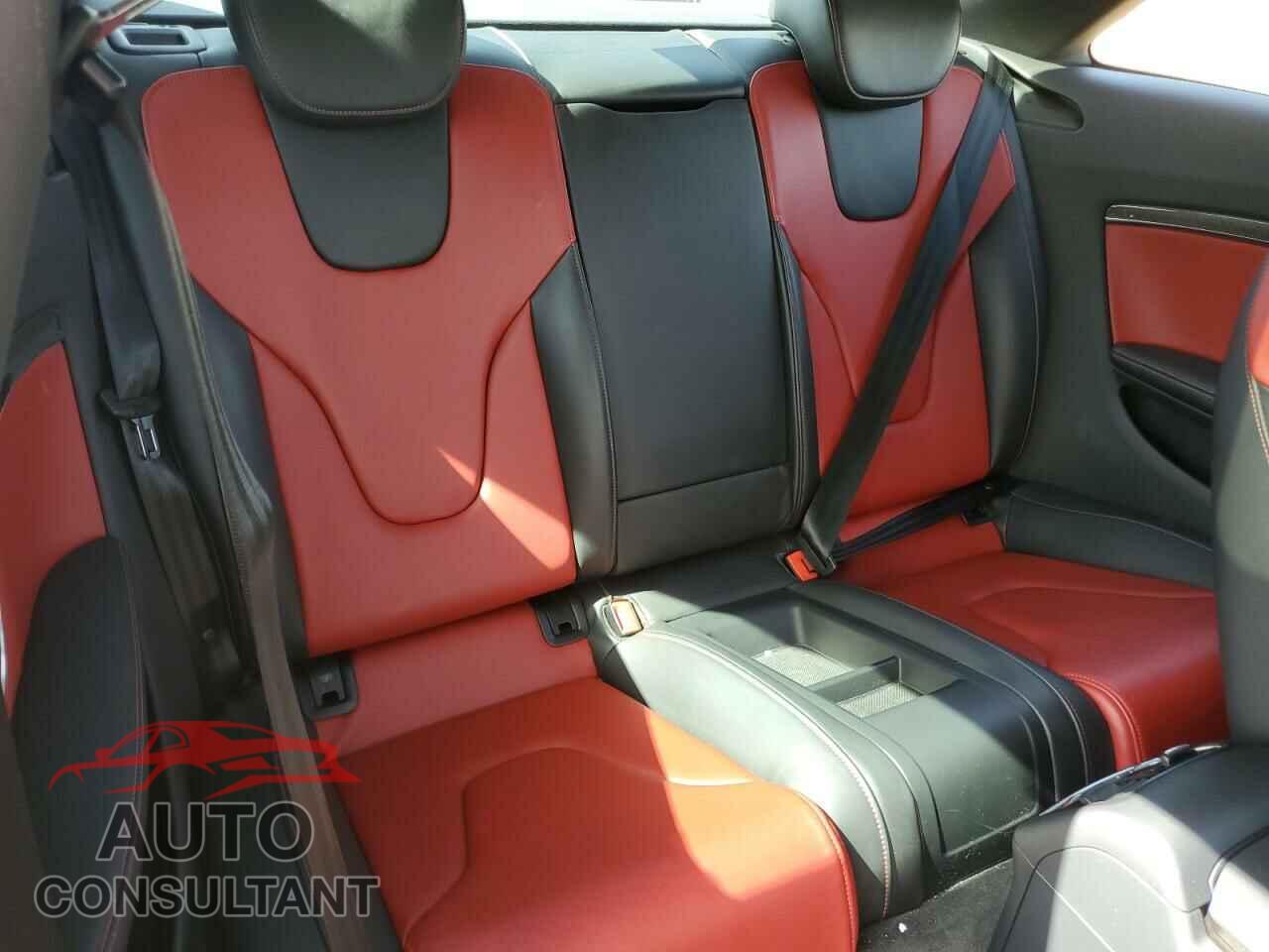 AUDI S5/RS5 2015 - WAUCGAFR9FA038430