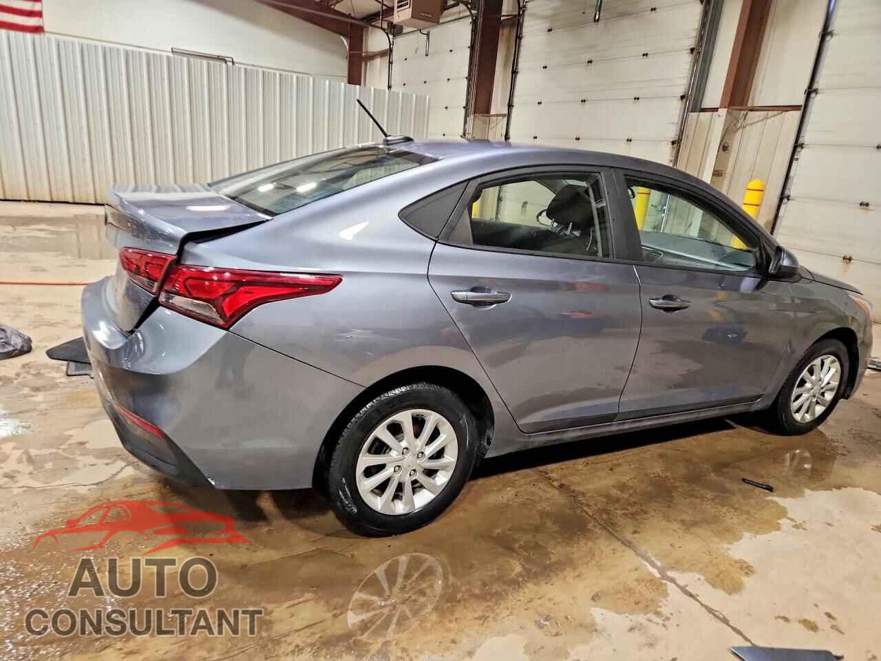 HYUNDAI ACCENT 2018 - 3KPC24A3XJE028226