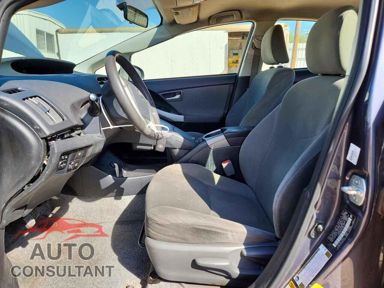 TOYOTA PRIUS 2014 - JTDKN3DP9E3062747