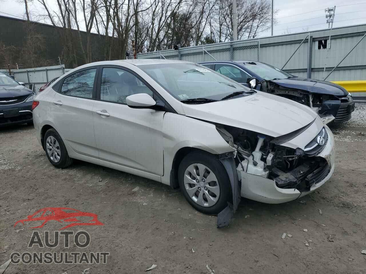 HYUNDAI ACCENT 2015 - KMHCT4AE2FU929481