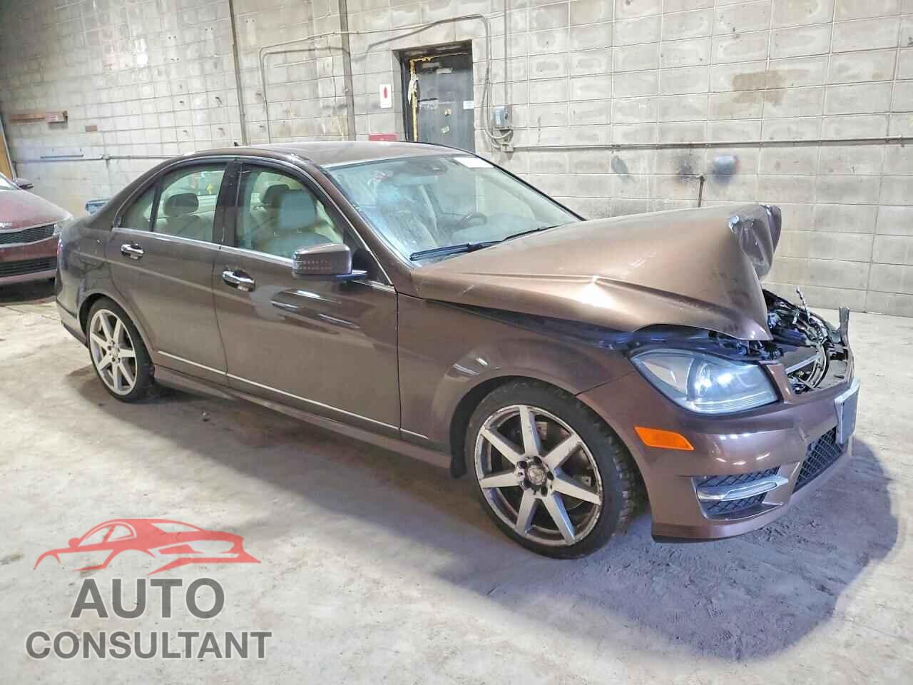 MERCEDES-BENZ C-CLASS 2014 - WDDGF8AB0ER309407