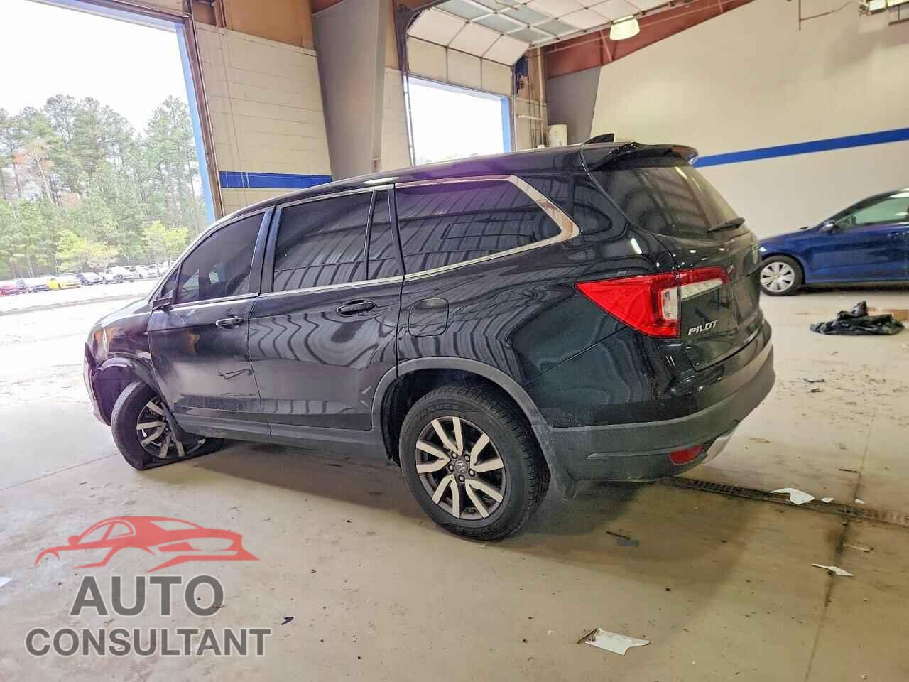 HONDA PILOT 2020 - 5FNYF6H36LB024893