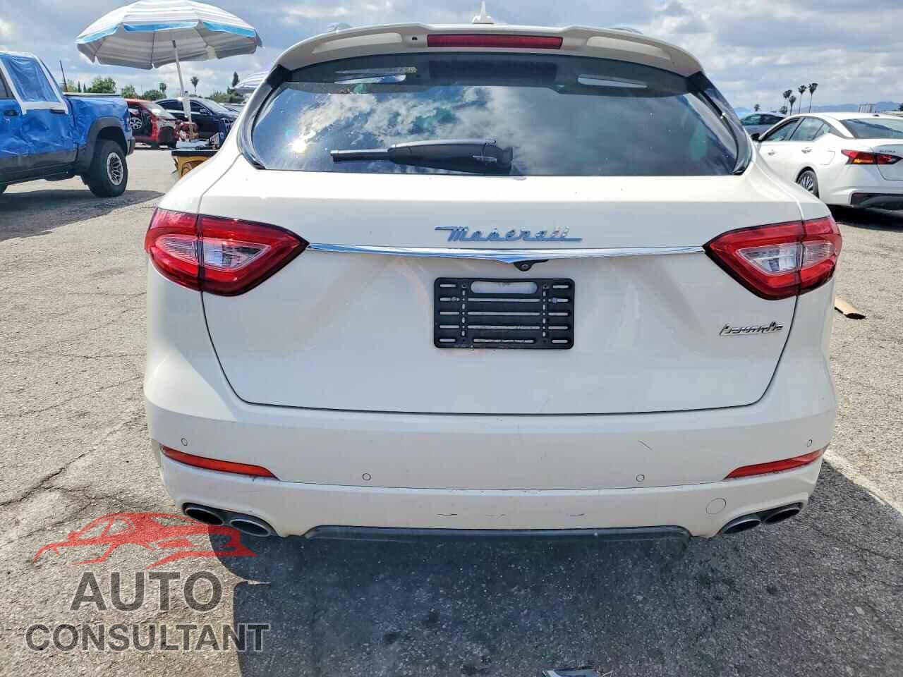 MASERATI ALL OTHER 2017 - ZN661XUS6HX222944