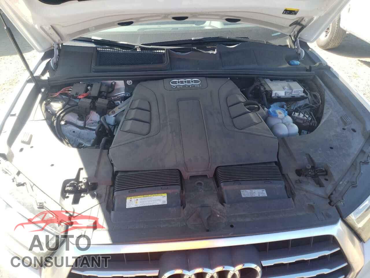 AUDI Q7 2017 - WA1VAAF76HD018126