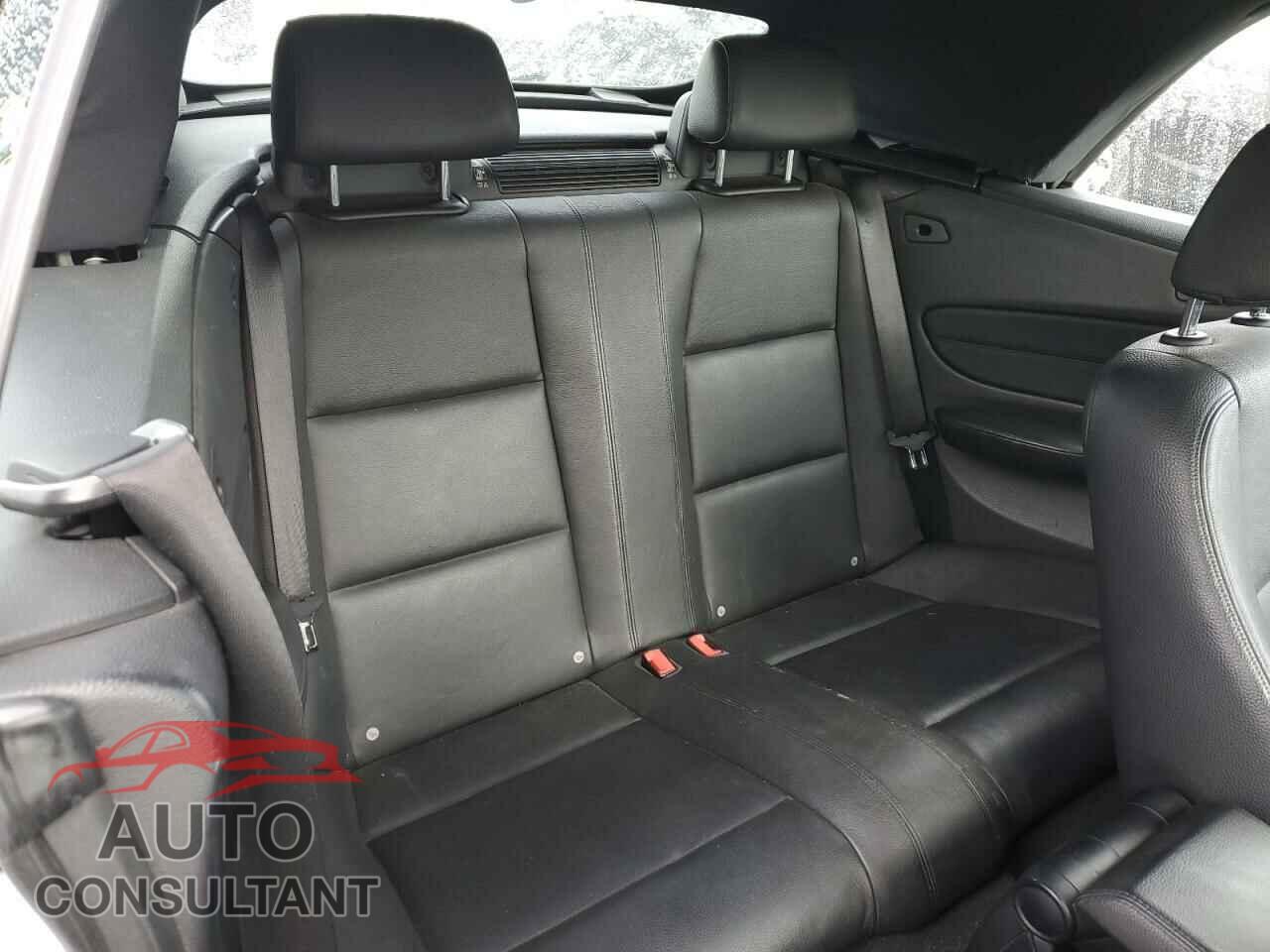 BMW 1 SERIES 2011 - WBAUL7C53BVM79431