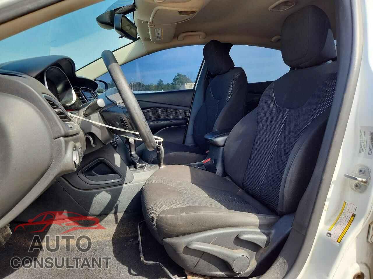 DODGE DART 2015 - 1C3CDFAA5FD391700