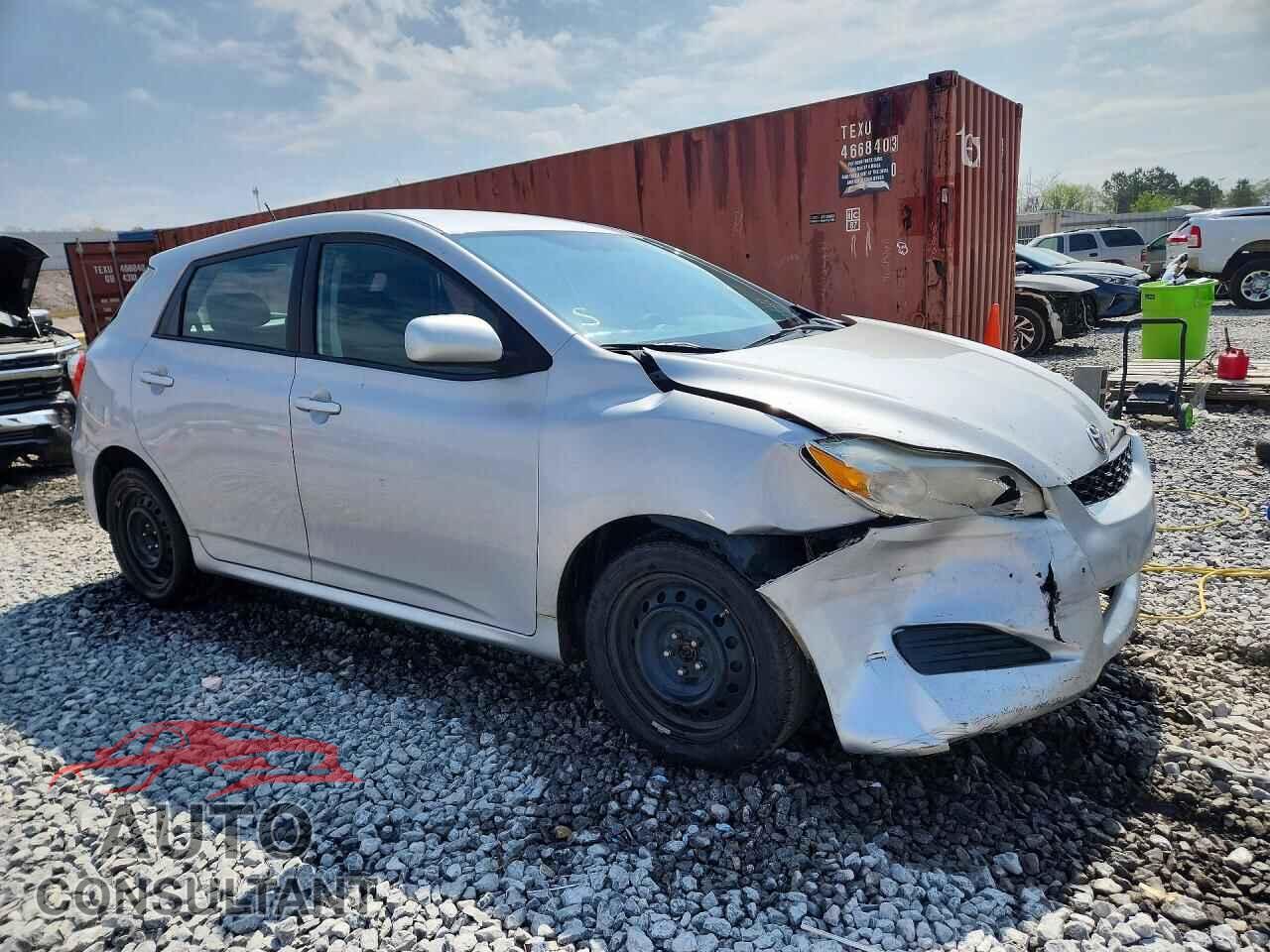 TOYOTA MATRIX 2011 - 2T1KU4EE0BC640484