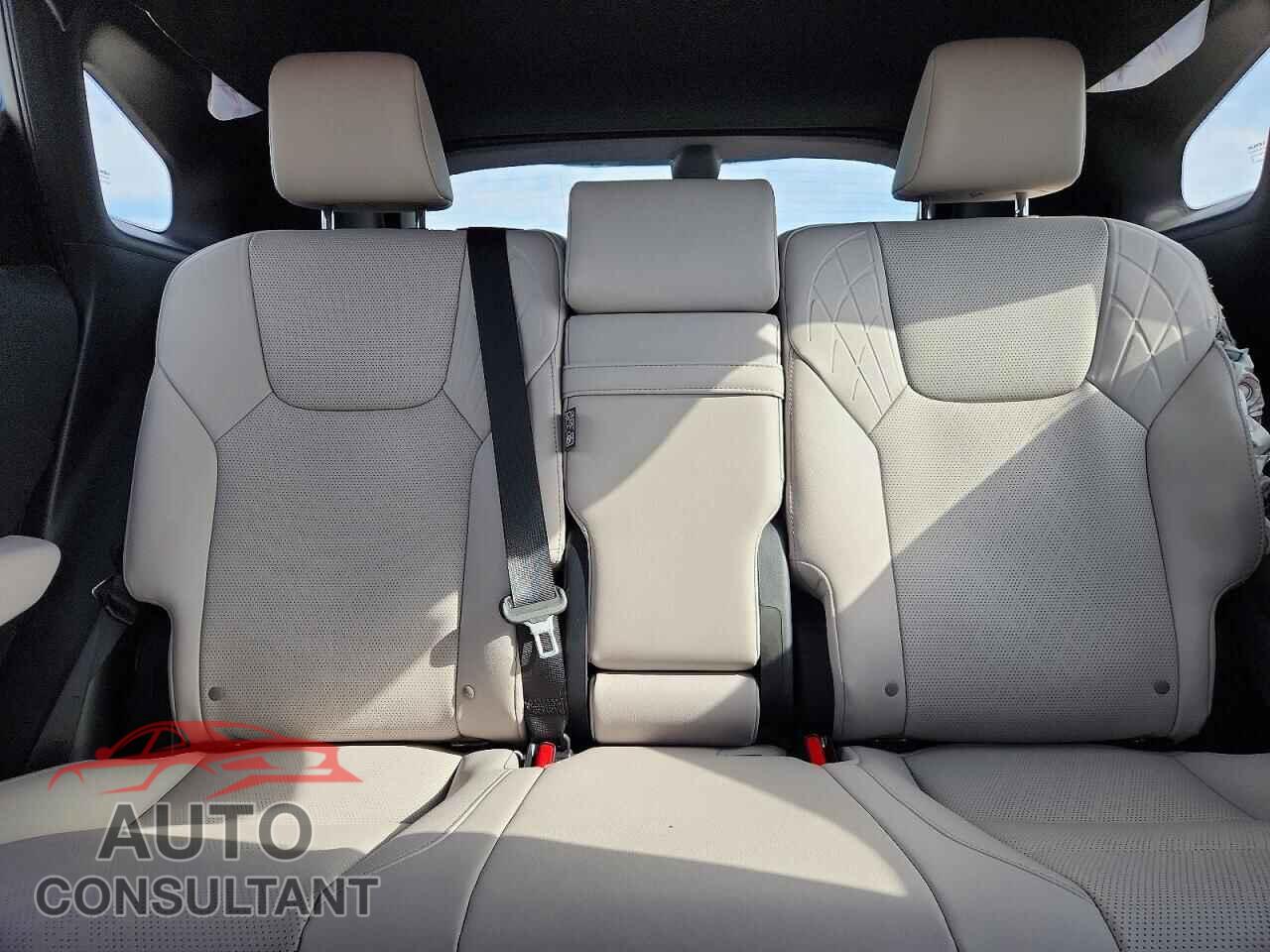 LEXUS UNKNOWN 2024 - 2T2BBMCA4RC061820