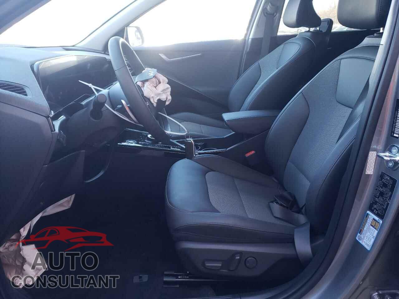 KIA NIRO WIND 2023 - KNDCR3L13P5072669