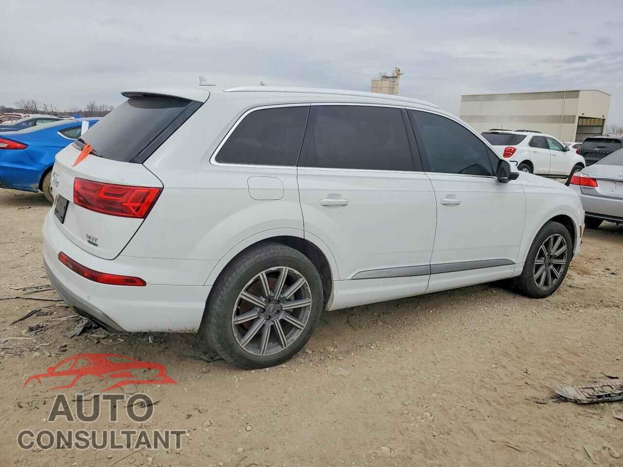 AUDI Q7 2017 - WA1LAAF72HD037697