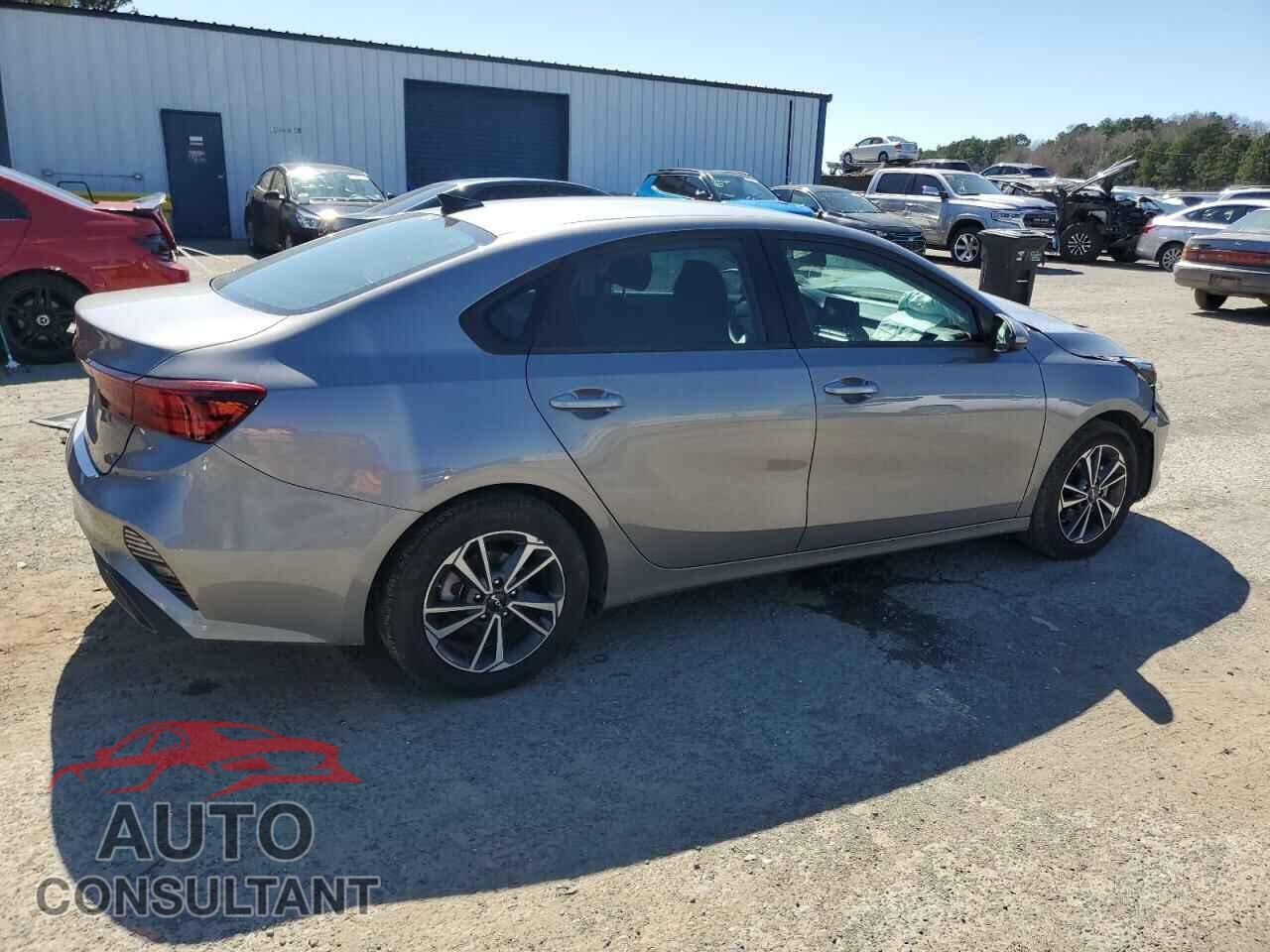 KIA FORTE 2024 - 3KPF24AD4RE730138