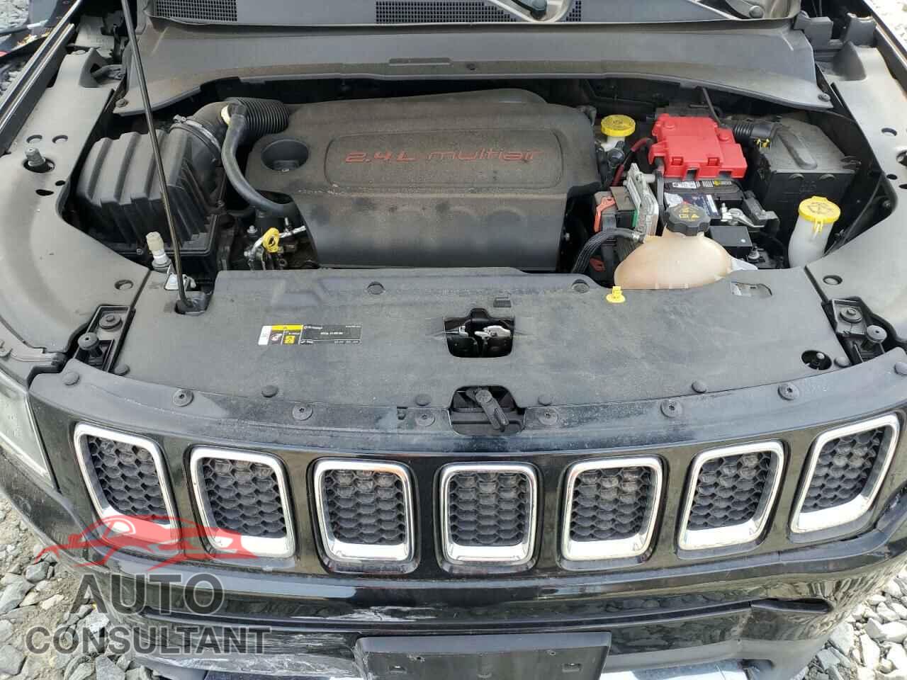 JEEP COMPASS 2019 - 3C4NJCCB7KT676145