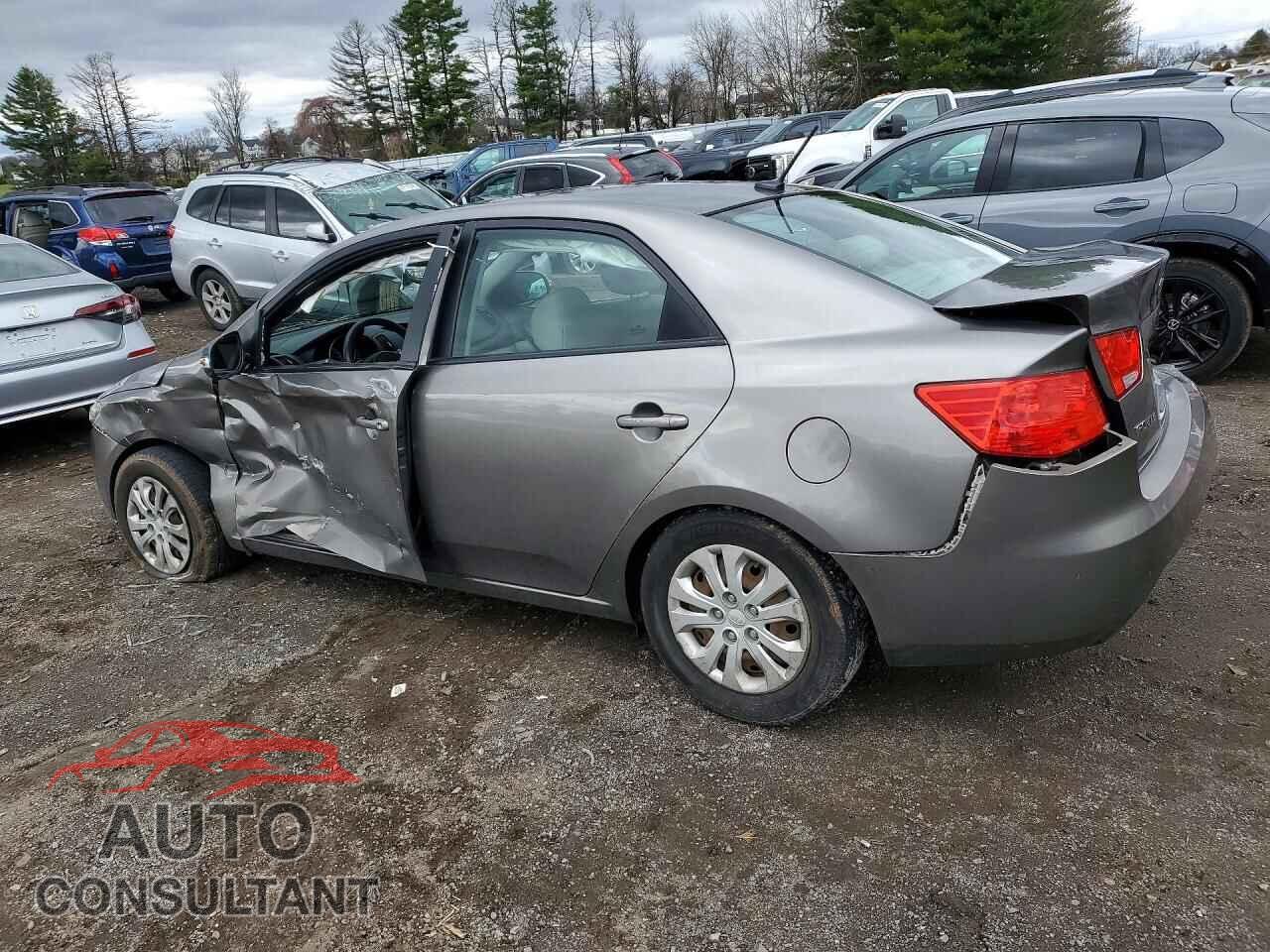 KIA FORTE 2010 - KNAFU4A26A5849721