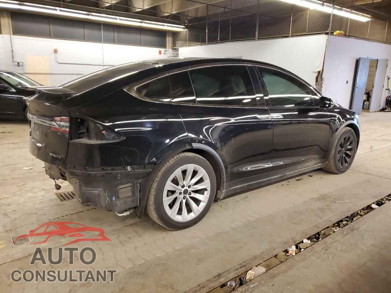 TESLA MODEL X 2016 - 5YJXCBE29GF027902