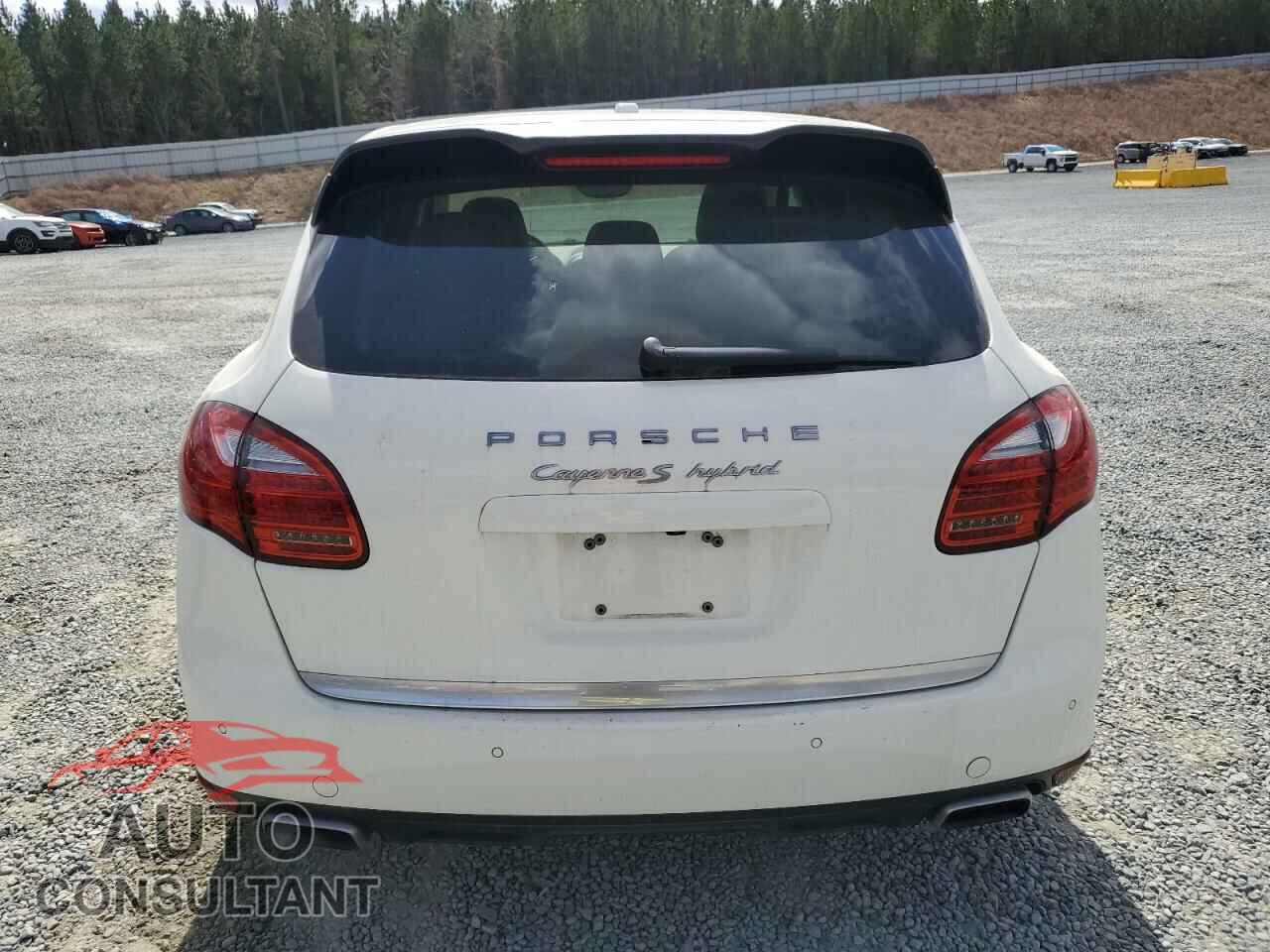 PORSCHE CAYENNE 2012 - WP1AE2A27CLA90198