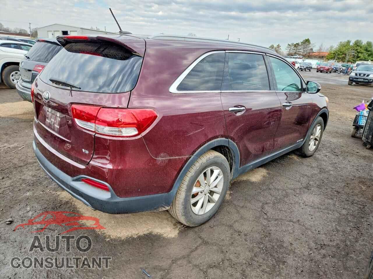 KIA SORENTO 2017 - 5XYPGDA56HG225265