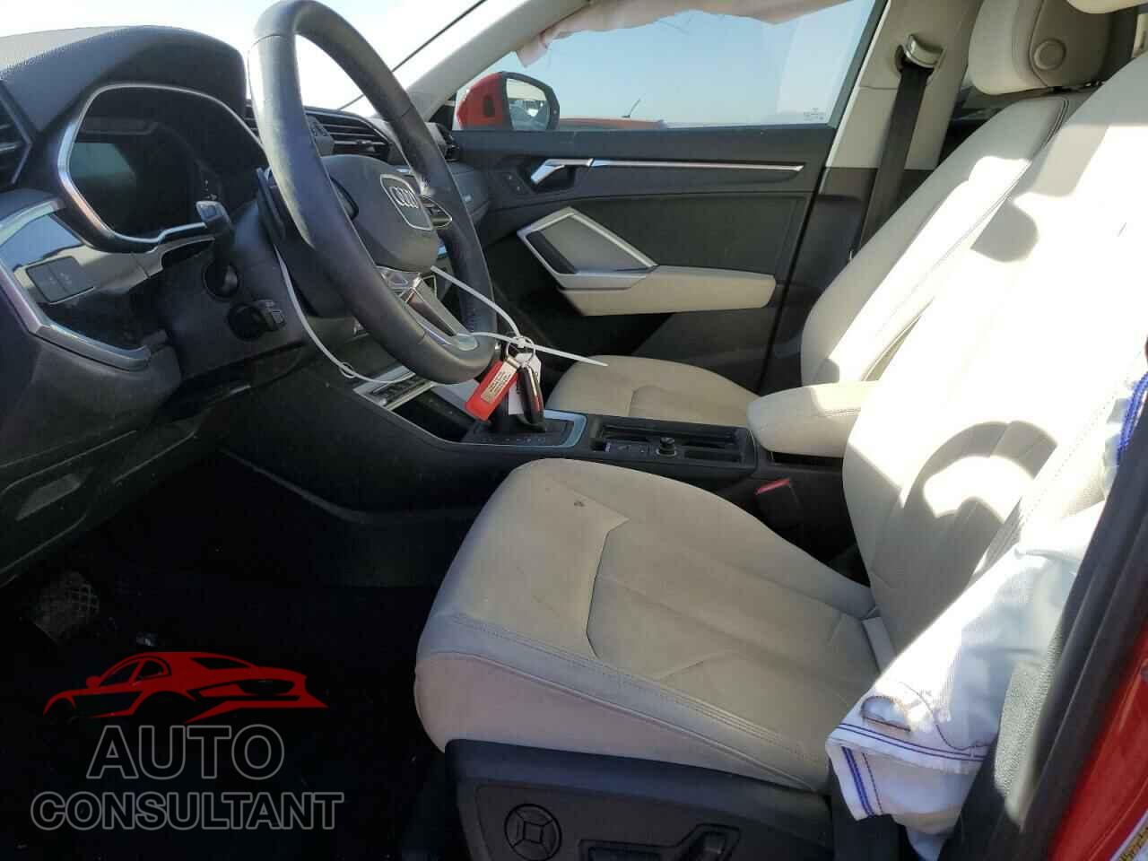 AUDI Q3 2022 - WA1EECF32N1035581