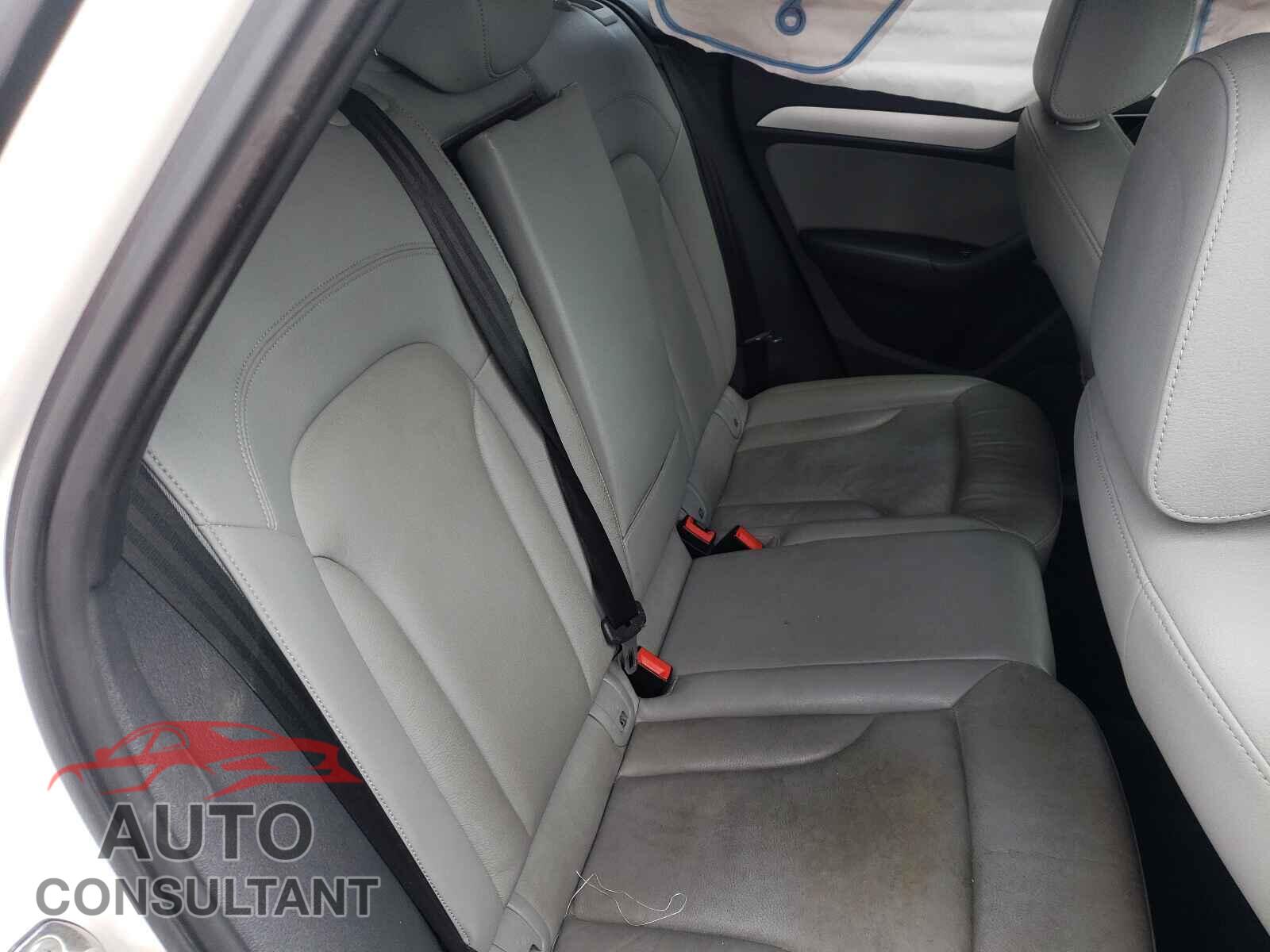 AUDI Q3 2018 - WA1BCCFS3JR003475