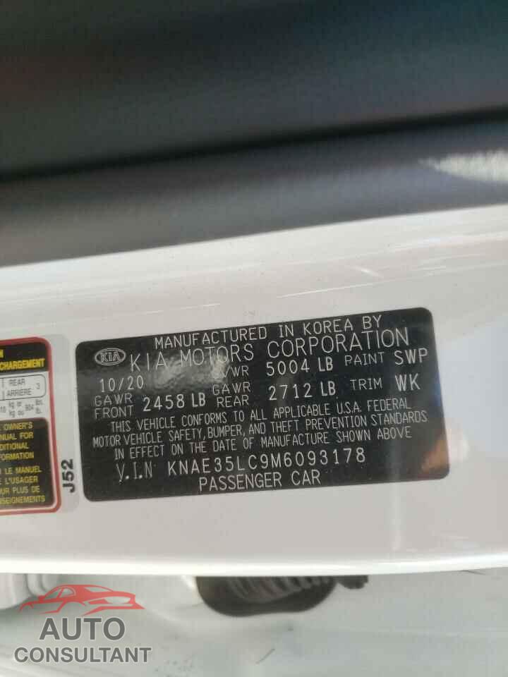 KIA STINGER 2021 - KNAE35LC9M6093178