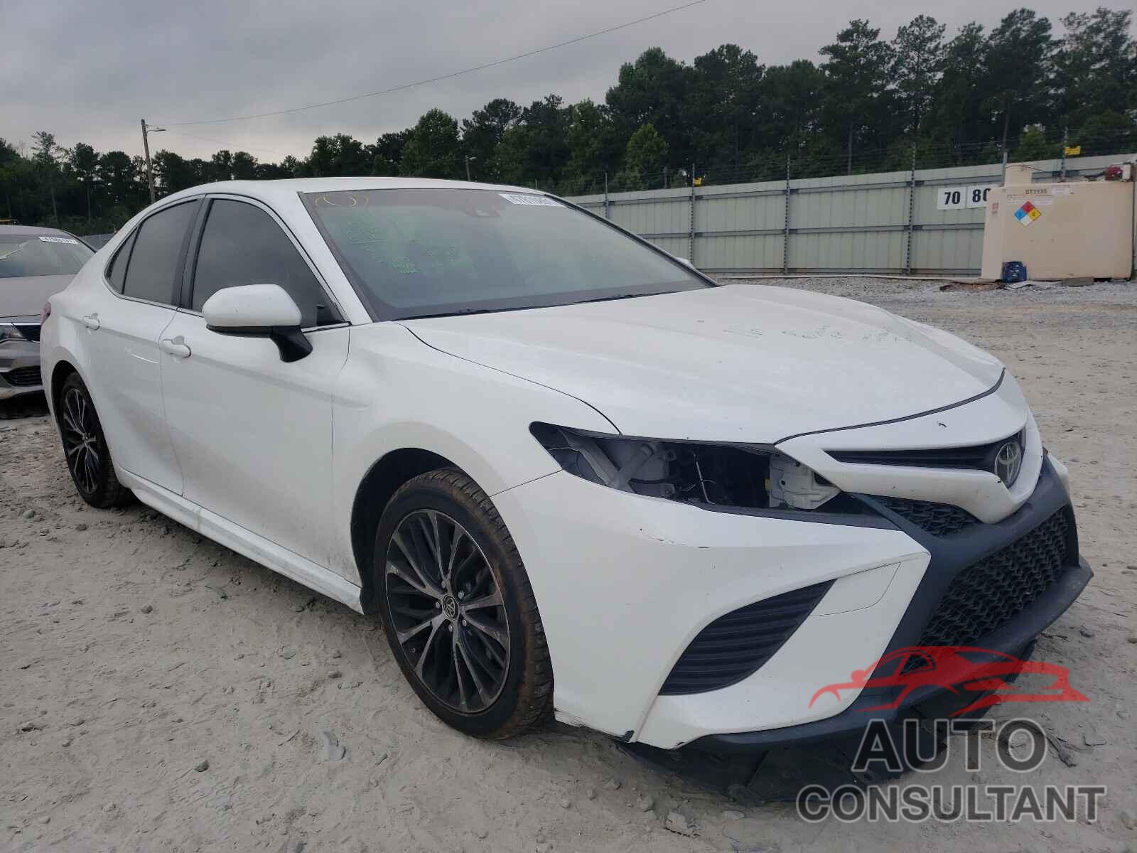 TOYOTA CAMRY 2018 - JTNB11HK5J3018622