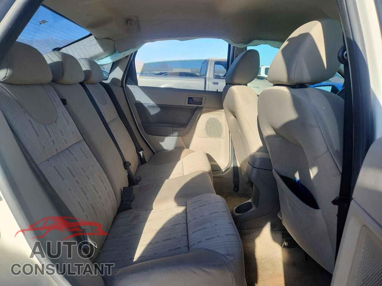 FORD FOCUS 2009 - 1FAHP35N29W166136