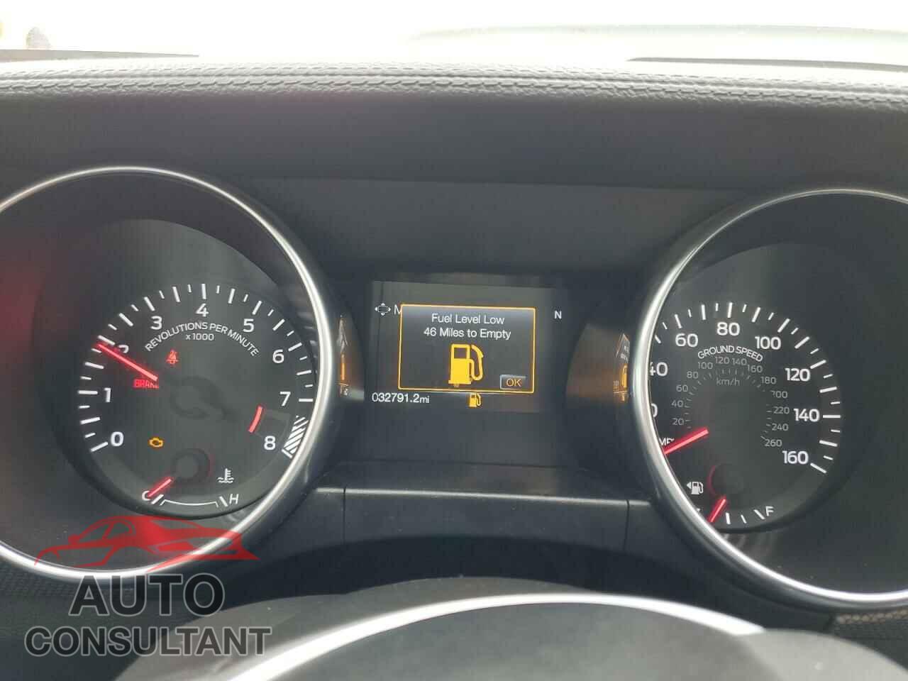 FORD MUSTANG 2020 - 1FA6P8CF3L5187090