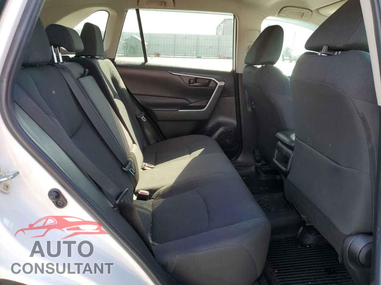 TOYOTA RAV4 2019 - 2T3F1RFVXKW028238