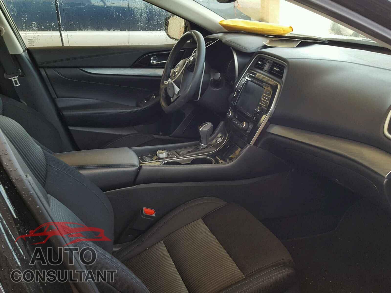 NISSAN MAXIMA 2017 - 1N4AA6AP7HC374606